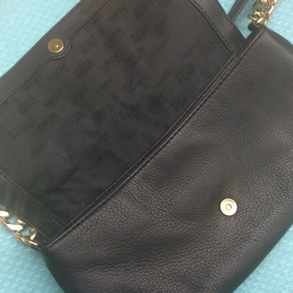 Micheal Kors black shoulder clutch. - Picture 2 of 4